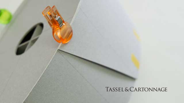 カルトナージュの合紙技術