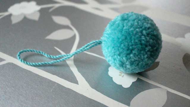 ポンポンの作り方１